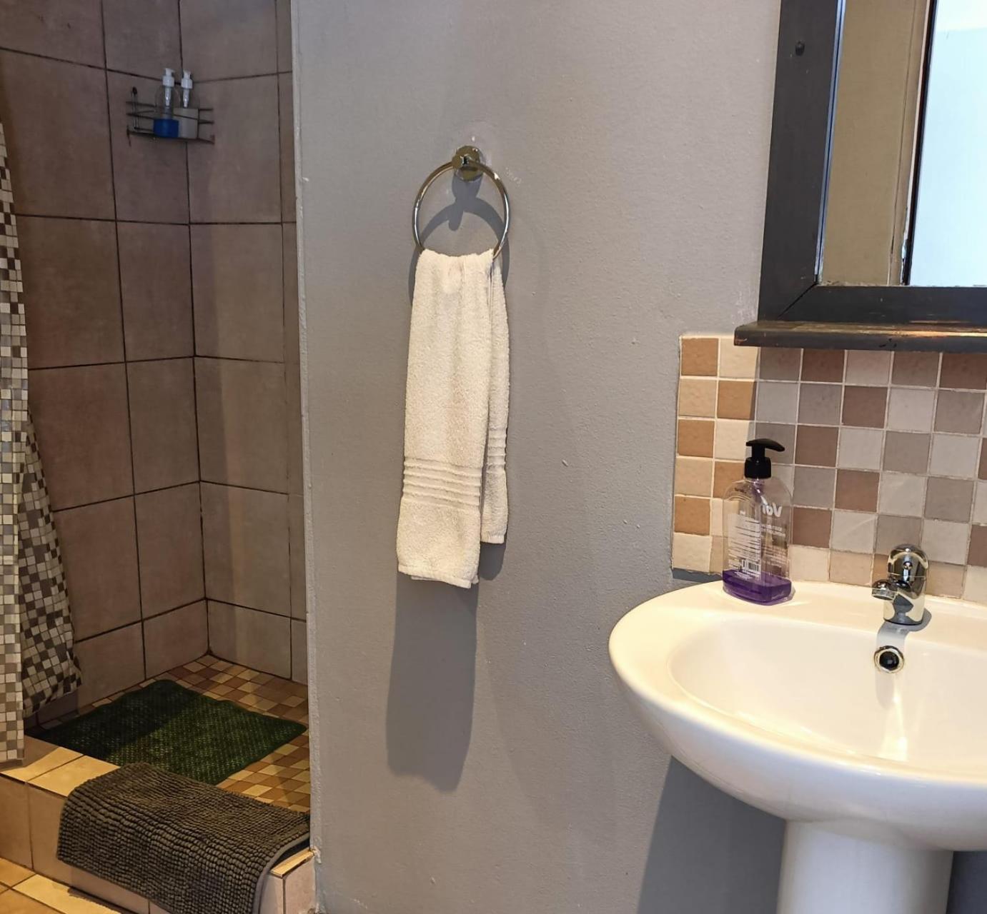 21 On Coetzee Guest House Блумфонтейн Екстер'єр фото